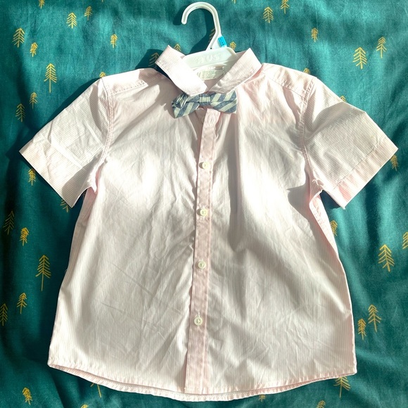 H&M Other - H&M 5-6Y light pink pin striped with bow tie. NWOT